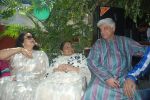 Javed Akhtar, Leena Chandavarkar at Ruma Devi_s birthday in Juhu, Mumbai on 21st Nov 2011 (69).JPG