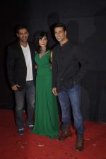 John Abraham, Chitrangada Singh, Akshay Kumar at Golden Petal Awards in Filmcity, Mumbai on 21st Nov 2011 (166).JPG