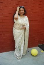 Leena Chandavarkar at Ruma Devi_s birthday in Juhu, Mumbai on 21st Nov 2011 (67).JPG