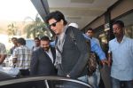 Shahrukh Khan arrives from Unesco Dusseldorf event in Airport, Mumbai on 21st Nov 2011 (1).JPG