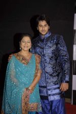 at Golden Petal Awards in Filmcity, Mumbai on 21st Nov 2011 (73).JPG