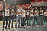 Sunil Shetty, Mahesh Manjrekar, Johnny Lever, Vatsal Seth, Aashish Chaudhary, Varun Badola at National Kabaddi championship in Dadar, Mumbai on 23rd Nov 2011 (49).JPG