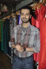 at Atosa fashion preview in Khar, Mumbai on 23rd Nov 2011 (28).JPG