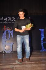 Aamir Khan at Rotaract Club of HR College personality contest in Y B Chauhan on 26th Nov 2011 (140).JPG