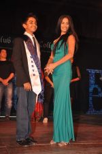 Poonam Pandey at Rotaract Club of HR College personality contest in Y B Chauhan on 26th Nov 2011 (18).JPG