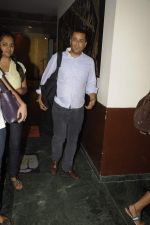 Chetan Bhagat at The Dirty Picture Screening in Fun Republic on 30th Nov 2011 (29).JPG