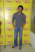 Ranveer Singh promote their film Ladies VS Ricky Bahl at 98.3 FM Radio Mirchi in Lower Parel on 1st Dec 2011 (7).JPG