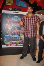 The Great Khali launches the Topps Slam Attax Trading Card Game to bring alive WWE experience for kids in Hamleys on 1st Dec 2011 (72).JPG