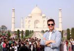 Tom Cruise at the Taj Mahal, Delhi on 3rd Dec 2011 (4).JPG