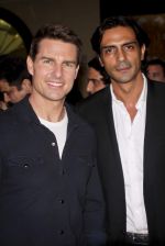 Tom Crusie, Arjun Rampal at Tom Cruise Mumbai Welcome party in Taj Hotel on 3rd Dec 2011 (37).JPG