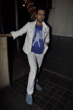 Rohit Roy grace Simone_s collection launch at OPA in Juhu, Mumbai on 5th Dec 2011 (52).JPG