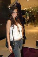 Bruna Abdullah at Toy Watch launch for The Collective in Palladium, Mumbai on 9th Dec 2011 (84).JPG