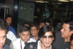 Shahrukh Khan snapped at international airport on 9th Dec 2011 (3).JPG