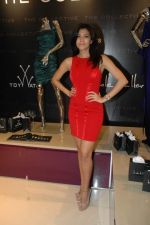 at Toy Watch launch for The Collective in Palladium, Mumbai on 9th Dec 2011 (68).JPG