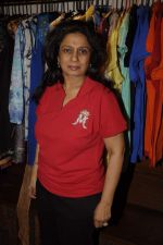 at Monisha Shah_s store launch in Matunga on 11th Dec 2011 (15).JPG