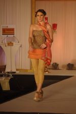 Model walk the ramp for Kimaya fashion show at Trrain Retail Awards in Taj Land_s End on 12th Dec 2011 (59).JPG