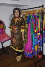 at new fashion store Ashtar by designers Saba Khan, Aaliya Khan and Neha Khanna in Mahalaxmi on 12th Dec 2011 (21).JPG