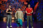 Tusshar Kapoor, Kulraj Randhawa, Saroj Khan on the sets of Saroj Khan_s Dance Show on 13th Dec 2011 (15).JPG