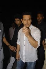Aamir Khan at Dev Anand_s prayer meet in Mehboob on 16th Dec 2011 (19).JPG
