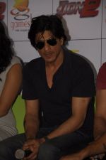 Shahrukh Khan at Don 2 Game Launch in Mumbai on 17th Dec 2011 (14).JPG