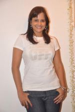 Nisha Harale at Lavina Hansraj furnishing launch in Mumbai on 18th Dec 2011 (71).JPG