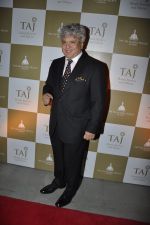 at the launch of The Taj Book in The Taj Hotel, Mumbai on 18th Dec 2011 (38).JPG