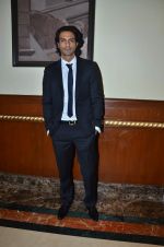 Arjun Rampal at HT Mumbai_s Most Stylist 2011 in Mumbai on 21st Dec 2011 (275).JPG