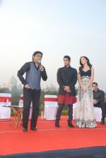 A R Rahman, Prateik Babbar, Amy Jackson at the Music Launch of Ek Deewana Tha in Taj Mahal, Agra, Delhi on 21st Dec 2011 (3).JPG