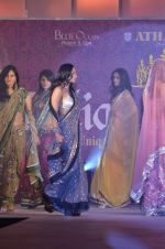at Atharva College Indian Princess fashion show in Mumbai on 23rd Dec 2011 (13).JPG