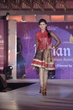 at Atharva College Indian Princess fashion show in Mumbai on 23rd Dec 2011 (49).JPG