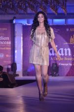 at Atharva College Indian Princess fashion show in Mumbai on 23rd Dec 2011 (86).JPG