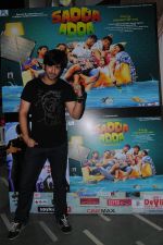 Karanvir Sharma promote film Sadda Adda on Chrismas eve at at Rithumbara midst 10,000 students in Mumbai on 24th Dec 2011.JPG