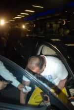 Sanjay Dutt snapped at airport as they enter Big Boss on 29th Dec 2011 (17).JPG