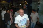 Sanjay Dutt snapped at airport as they enter Big Boss on 29th Dec 2011 (18).JPG