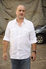 Anupam Kher at Anupam Kher_s book launch in Le Sutra on 3rd Jan 2012 (36).JPG