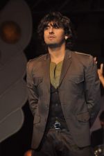 Sonu Nigam at IDMA conference in Lalit Hotel on 6th Jan 2012 (36).JPG