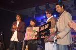Amitabh Bachchan, Kailash Kher at Kailash Kher_s album launch Rangeele in Mumbai on 10th Jan 2012 (45).JPG