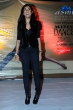 Sushmita Sen at Ageless Dance show by Sandip Soparrkar in Sheesha Sky Lounge Gold on 10th Jan 2012 (55).JPG