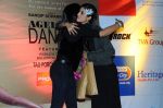 Sushmita Sen, Jesse Randhawa at Ageless Dance show by Sandip Soparrkar in Sheesha Sky Lounge Gold on 10th Jan 2012 (53).JPG
