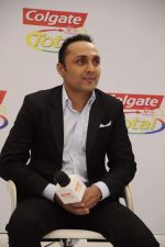 Rahul Bose at Colgate Total promotional event in Olive on 11th Jan 2012 (50).JPG