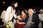 Tulip Joshi, Yash Chopra at Kiran Bawa_s Lohri festival in The Club on 11th Jan 2012 (93).JPG