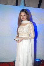 Yuvika Chaudhary at Babloo Aziz_s nephew Suhail_s wedding reception in Goregaon on 11th Jan 2012 (4).JPG