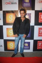 Ravi Kishan at the Premiere of Chaalis Chauraasi in Cinemax, Mumbai on 12th Jan 2012 (10).JPG