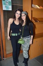 Lucky Morani at Captain Vinod Nair and Tulip Joshi_s Army Day in Bistro Grill, Juhu on 13th Jan 2012 (94).JPG