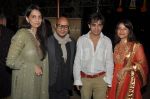 Roopa Vohra with Shanno & Aalim Hakim at Vivek and Roopa Vohra_s Bash in Mumbai on 16th Jan 2012.JPG