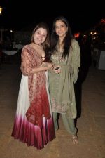 Sapna Mukherjee & Roopa Vohra at Vivek and Roopa Vohra_s Bash in Mumbai on 16th Jan 2012.JPG