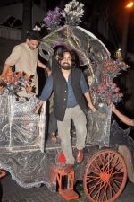 Sabyasachi snapped outside Taj Hotel in a horse cart on 17th Jan 2012 (11).jpg