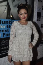 Tareena Patel at Eskimovie Calendar Launch in Vie Lounge, Mumbai on 17th Jan 2012 (38).JPG