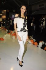 Alecia Raut walk the ramp for Zoop Show at Kids Fashion Week day 2 on 18th Jan 2012 (49).JPG