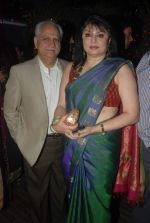Kiran Sippy, Ramesh Sippy at Deepshikha_s sangeet ceremony in Sheesha Lounge on 18th Jan 2012 (113).JPG